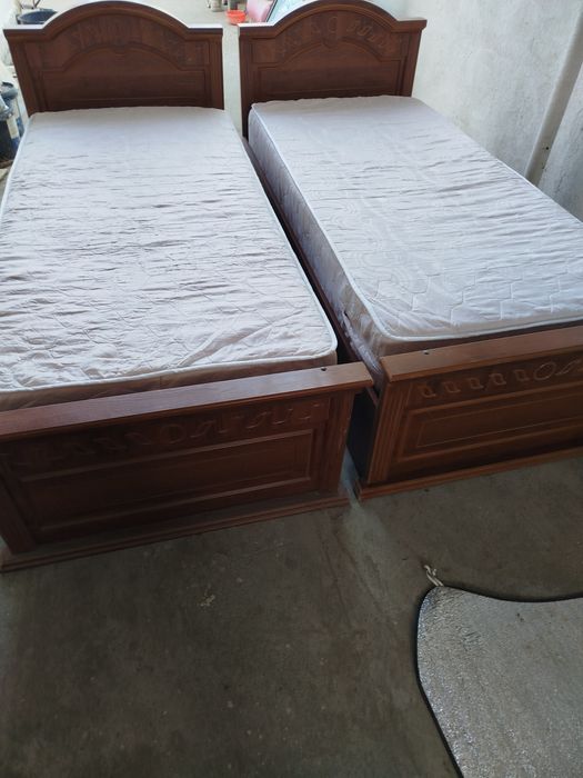 Продаются две одинаковые кровати