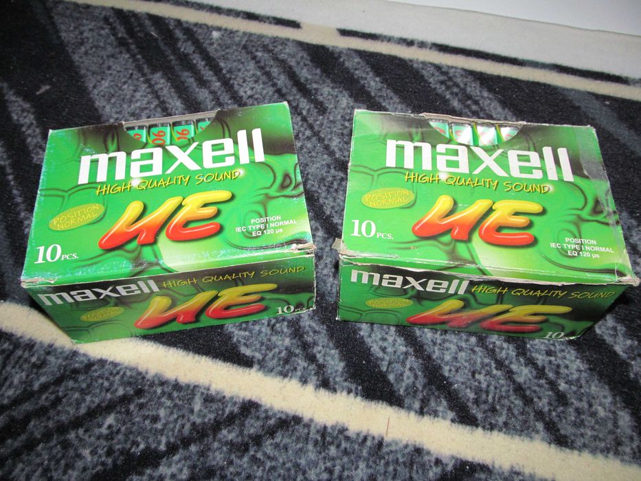 casete audio sigilate MAXELL UE de 60 sau 90 min