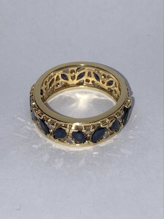 Inel aur 18kt.cu safire si diamante