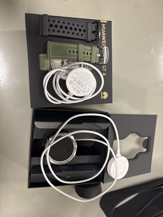 Смарт часы.