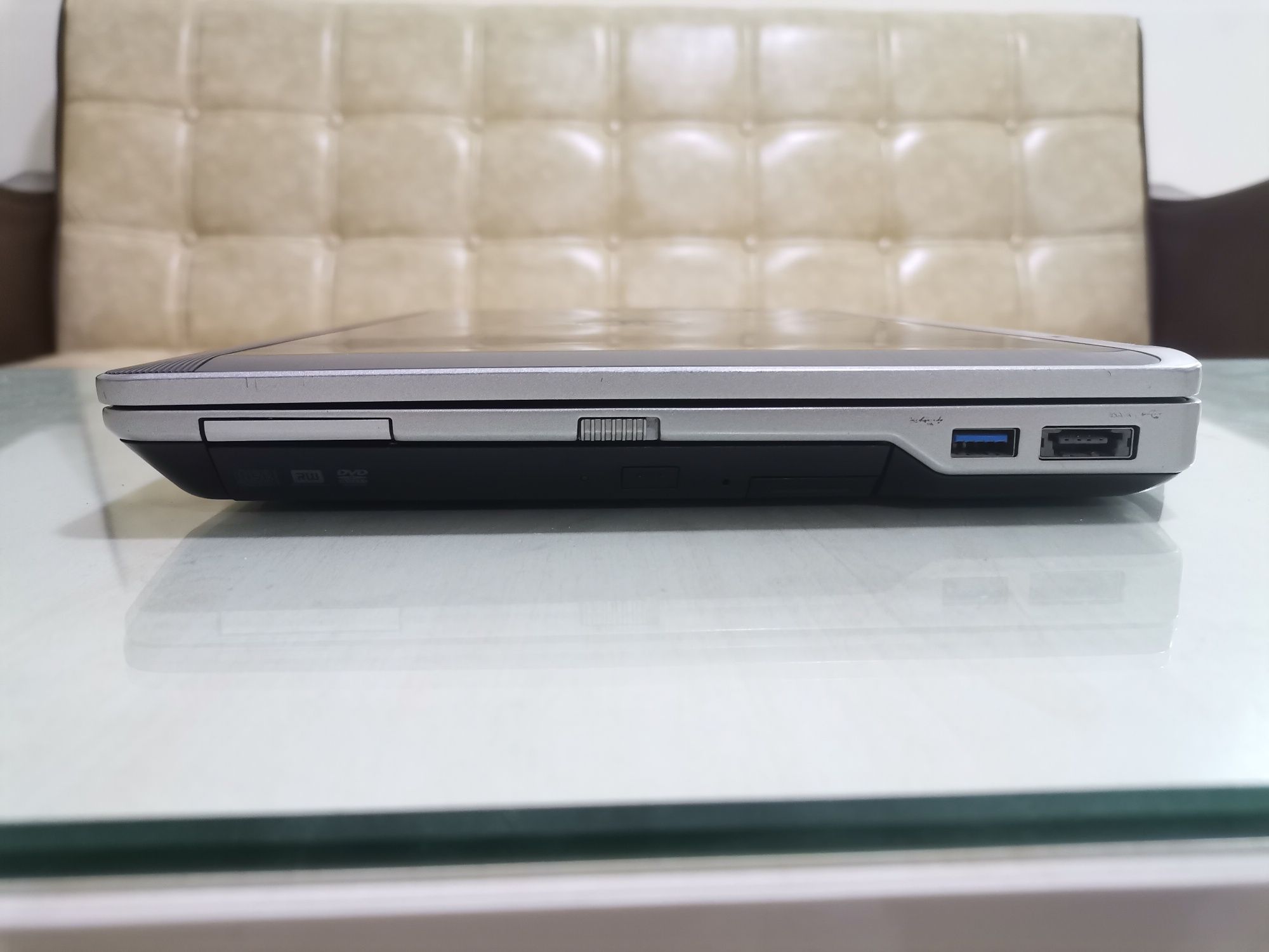 Noutbuk Dell Latitude E6330