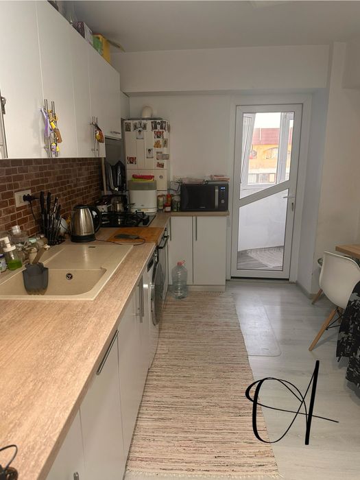 Apartament cu 3 camere