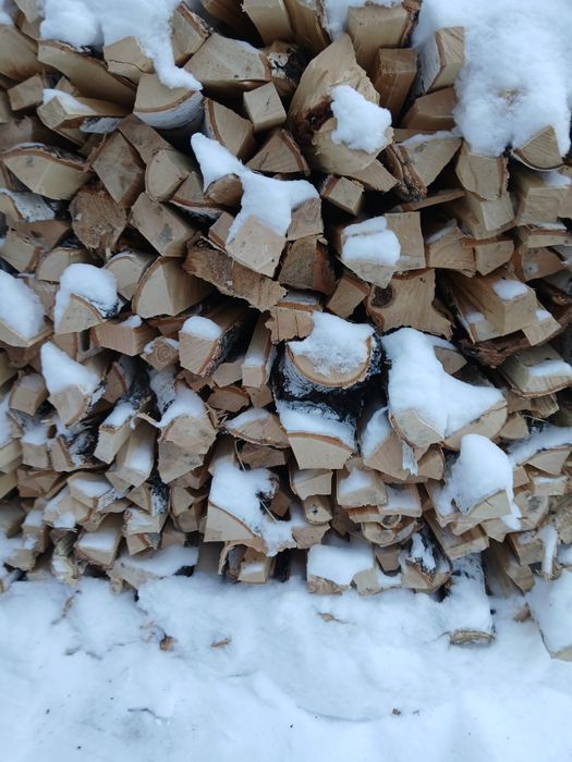 Дрова мелко колотые.