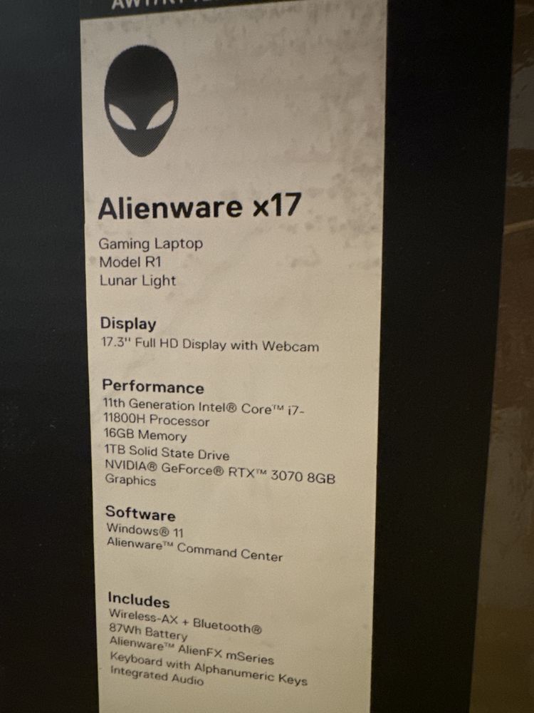 Laptop Alienware X17 R1
