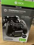 Statie de incarcare controller Xbox One