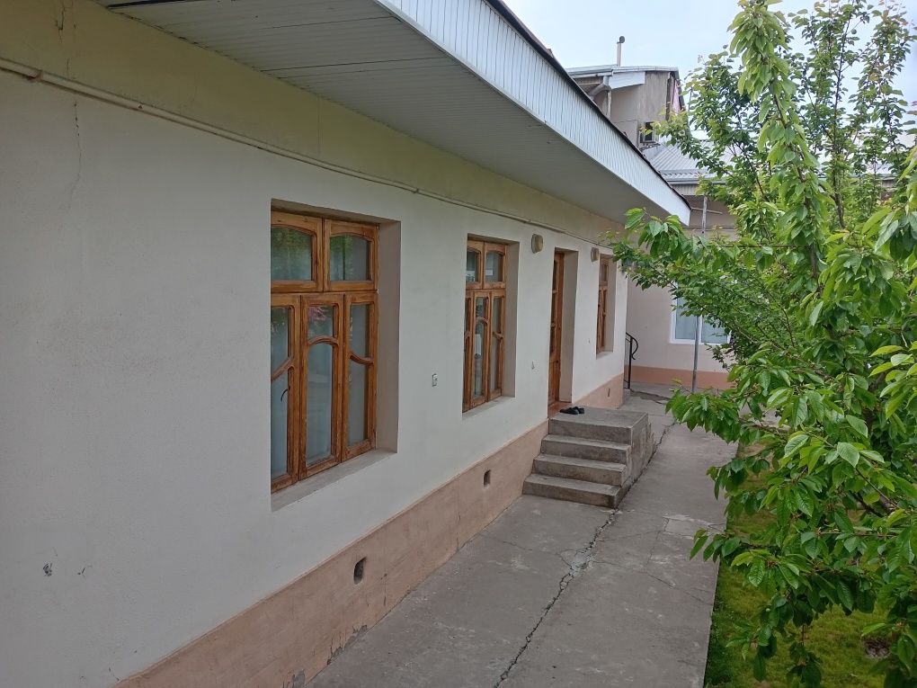 Прадаётся участок