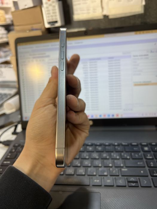 Iphone 15pro max 255gb e-sim