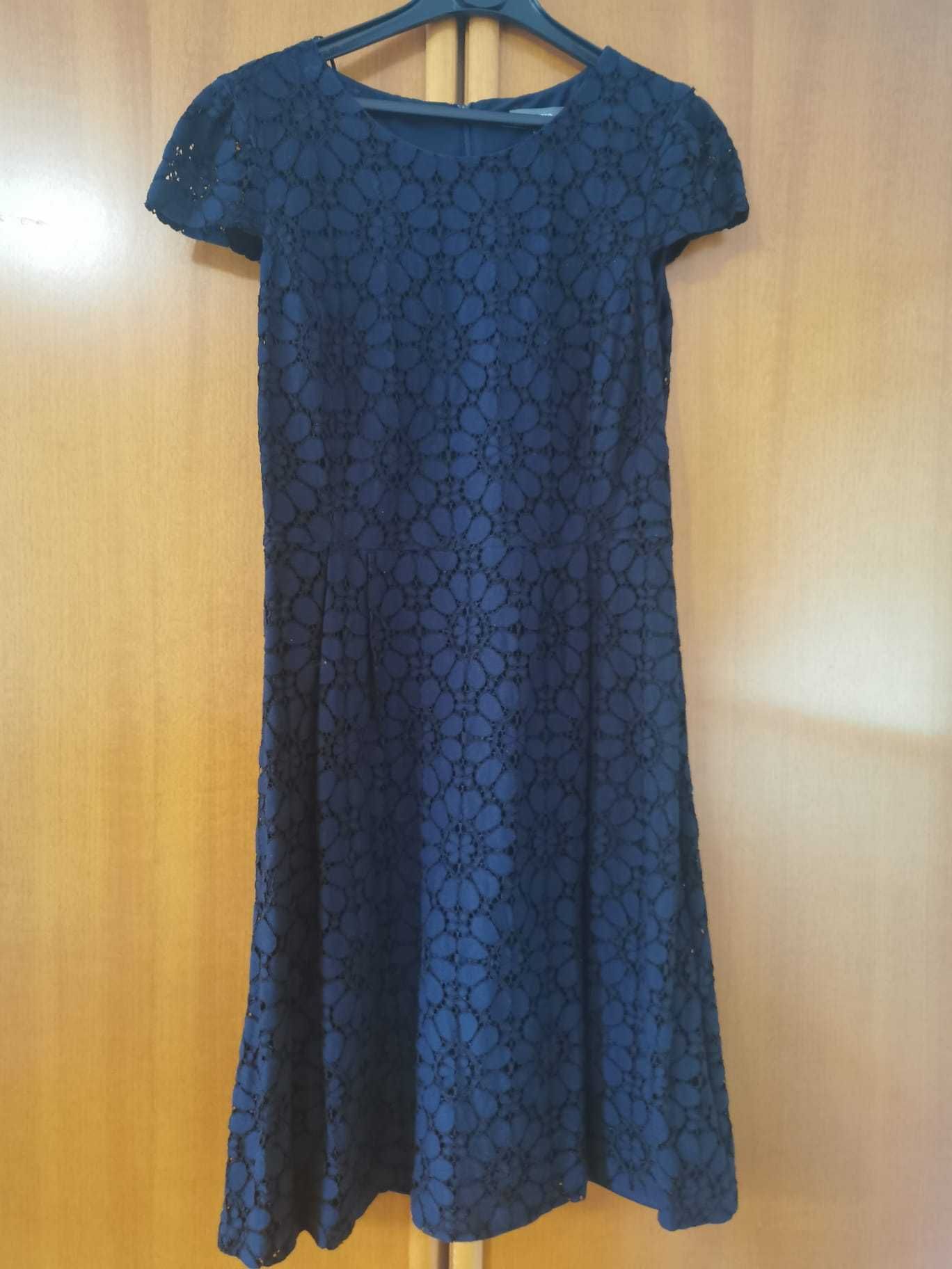 Vand rochie Montego, bleumarim, marimea 38, pret 90 lei