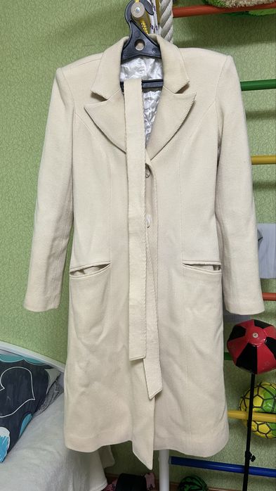 Пальто утеплённое