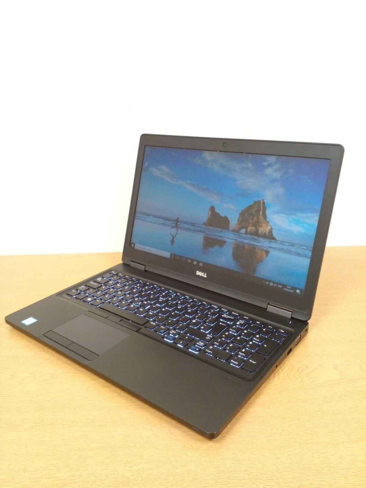 LaptopOutlet Business DELL LATITUDE 5580 i5-7200U 16Gb SSD 256Gb*
