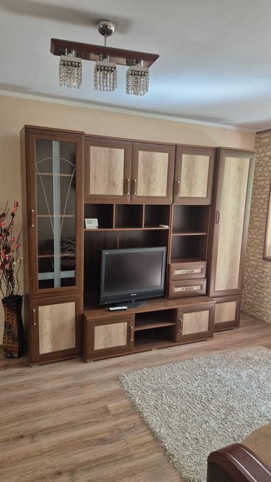 Inchiriez apartament 2 camere