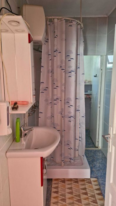 Casa cu teren 3000m2 intravilan