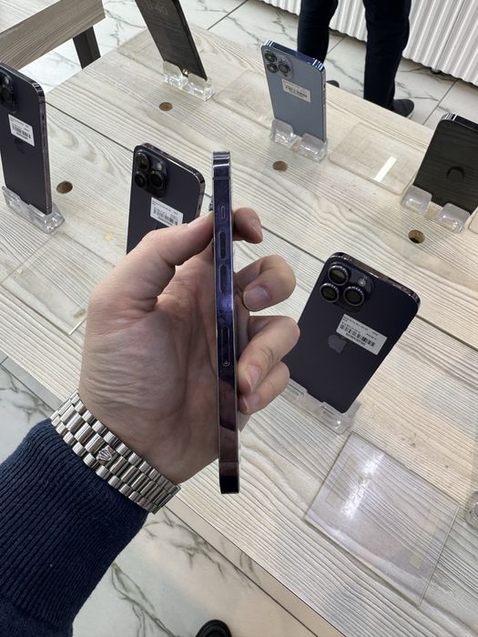 iPhone 14 Pro Purple