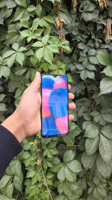 Samsung A30S sotiladi dastavka bor
