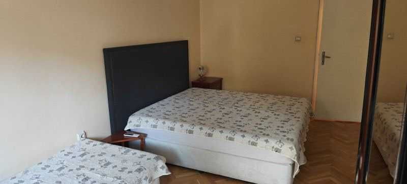 Двустаен ап. под наем Център