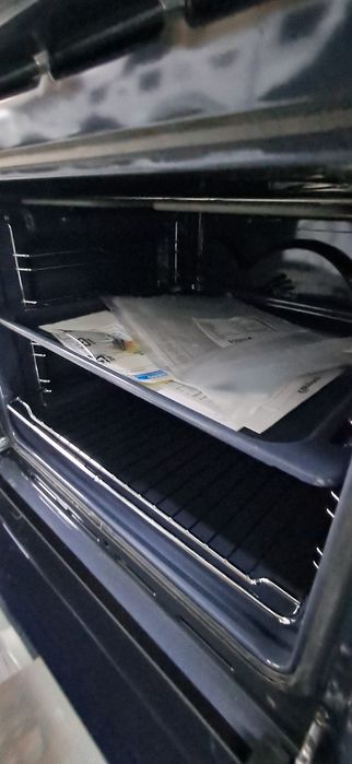 Set cuptor Bauknecht + plita vitroceramica Import Germania GL33