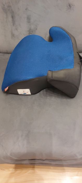 Vând înălțător auto