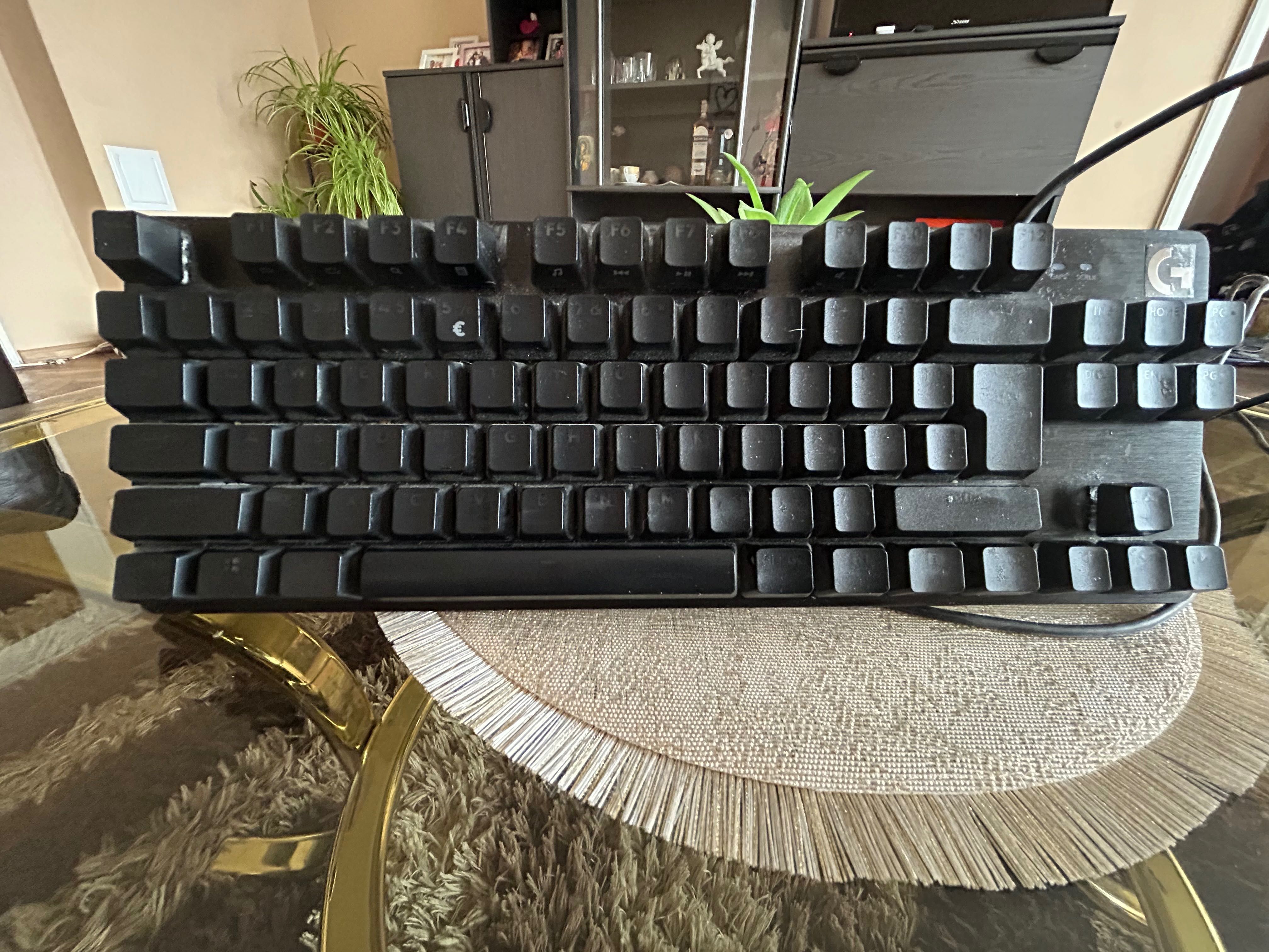 Клавиатура Logitech G413 TKL SE