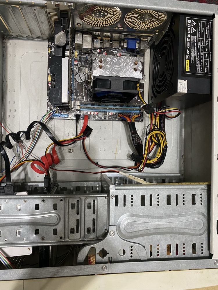 компьютер i3 / 8gb ddr3 / ssd 120gb