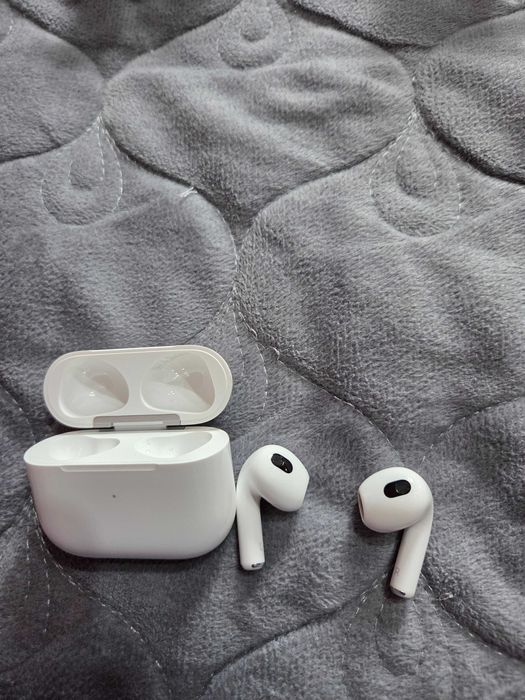 Airpods gen3 noi