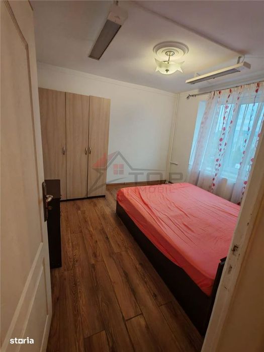 Inchiriere 2 camere decomandat - Podu Ros