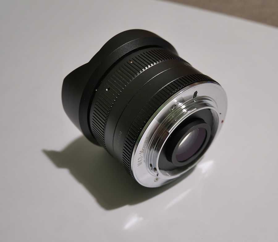 Продавам обектив 7artisans 7.5mm f/2.8 Fisheye на micro 4/3