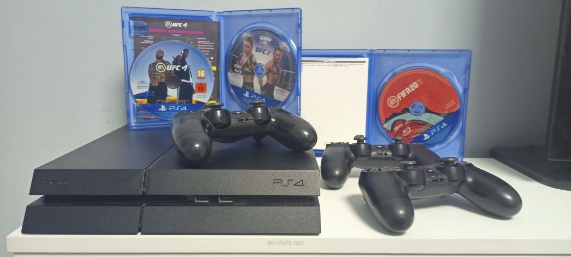 Sony Playstation 4