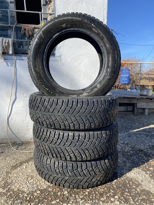 Продам зимние шины