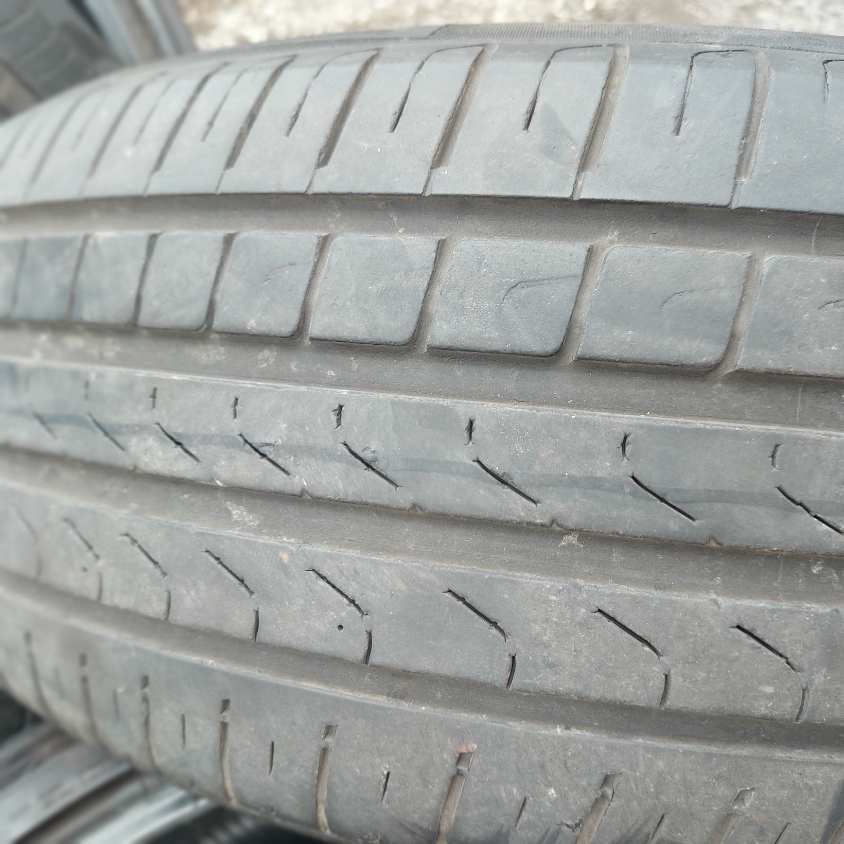 235/50/20" pirelli 2бр.гуми