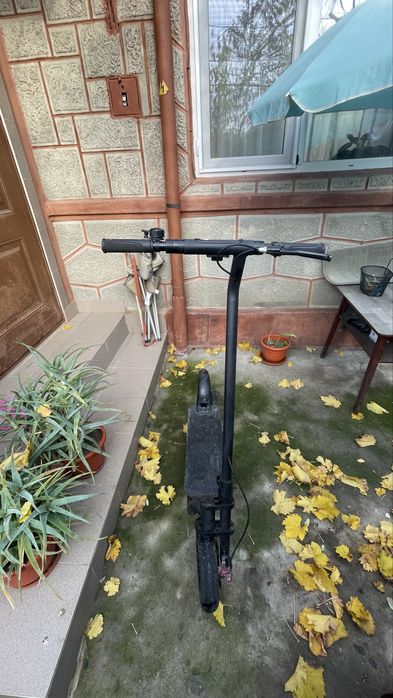 Vand trotineta electrica