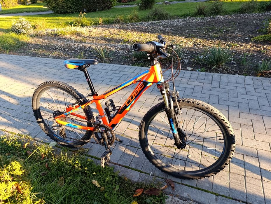 Bicicleta cube 24 incs Race Series