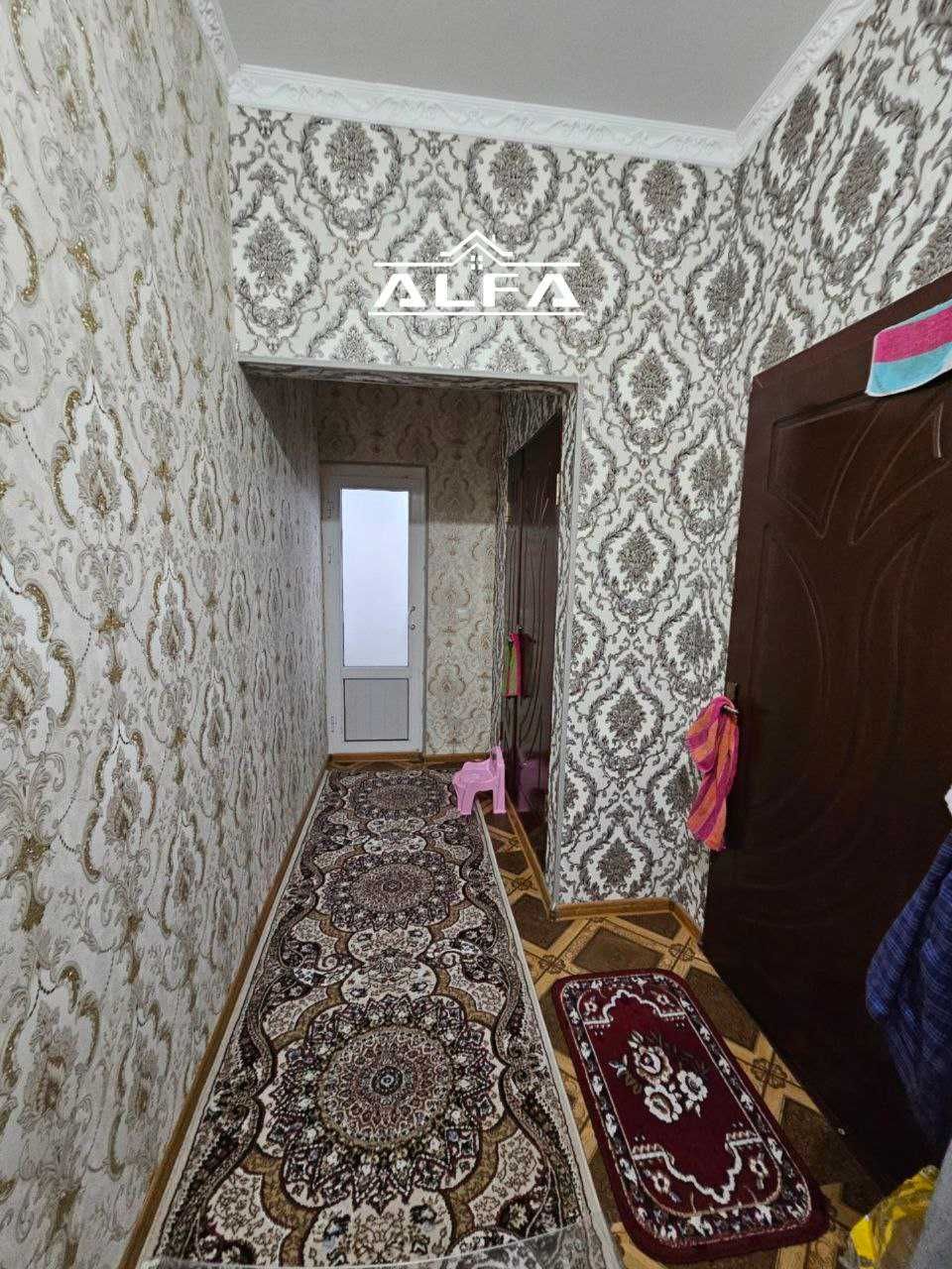 1 xonali 42m² 1-qavat. 
J