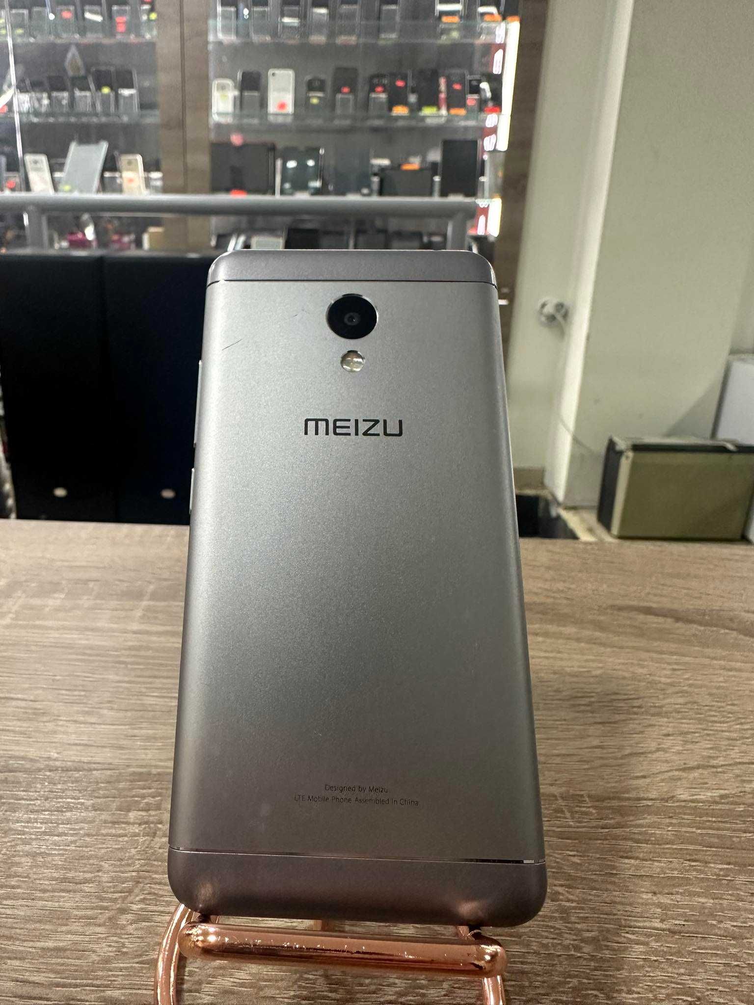Продавам телефон Meizu M3s