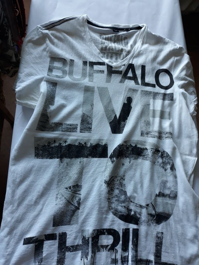 Tricou BUFFALO nr S/M originali