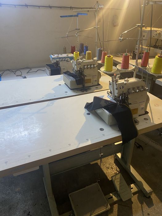 Masini de cusut liniare si de surfilat cu 4 si 5 fire