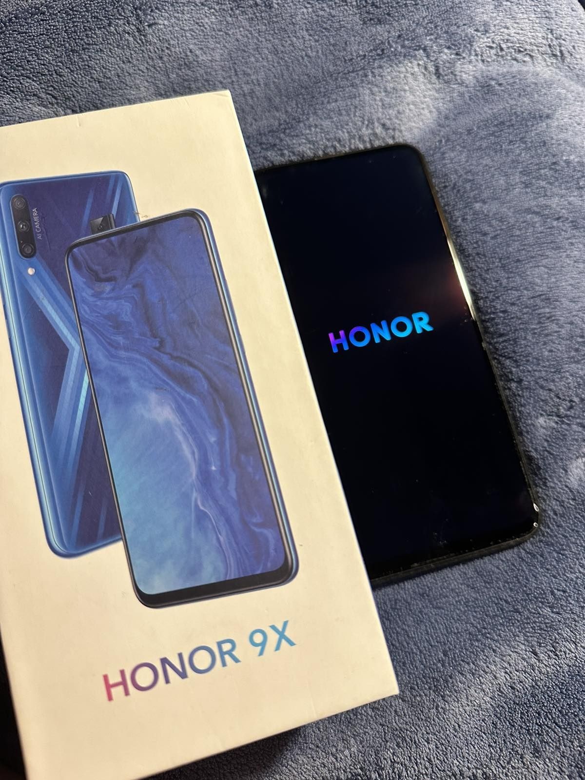 Телефон Honor 9x