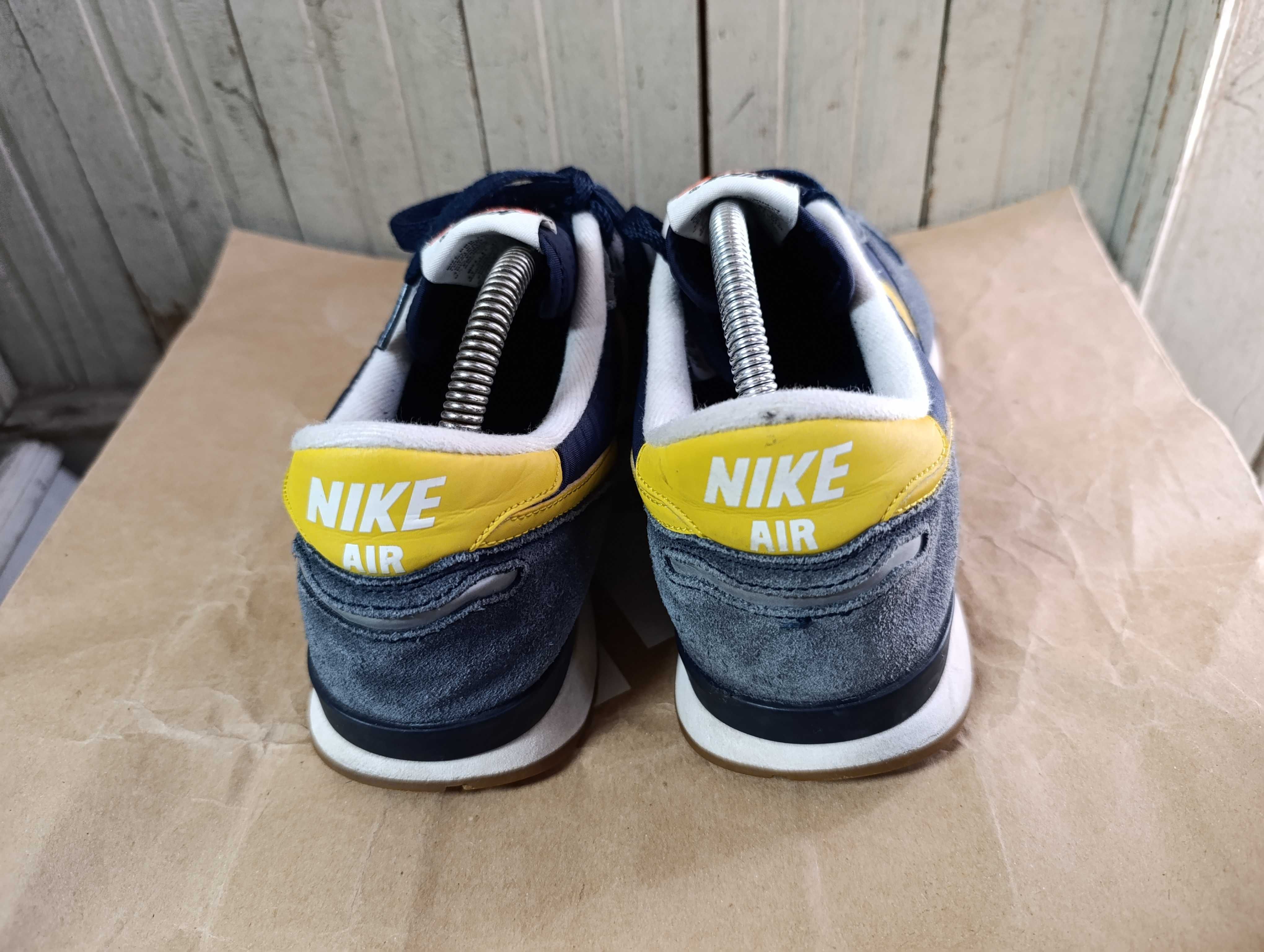 ''Nike Air Vortex Retro''оригинални маратонки 44 номер
