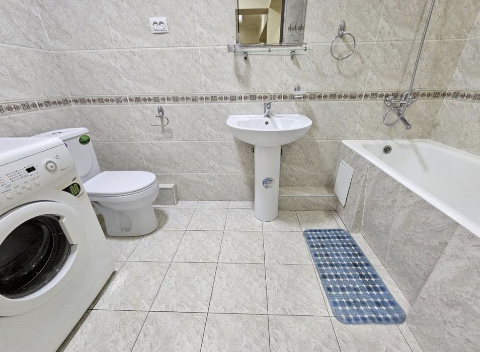 Аренда на Ойбеке 2/6/9/52 кв.м 700 у.е