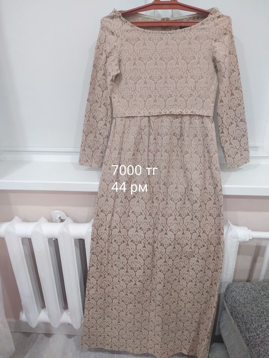 Продам платье вечернее в отличном состоянии, один раз одевала за 7000