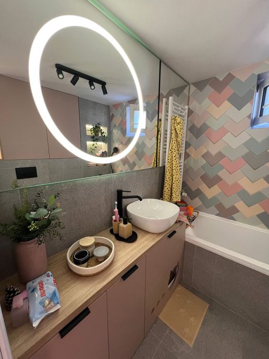 Oglinda led 117x110 cm