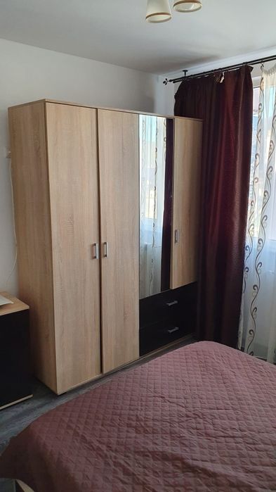 Inchiriez ap 2 camere ultracentral