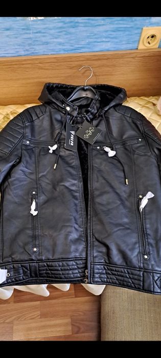 Мъжко зимно ново яке 65лв.