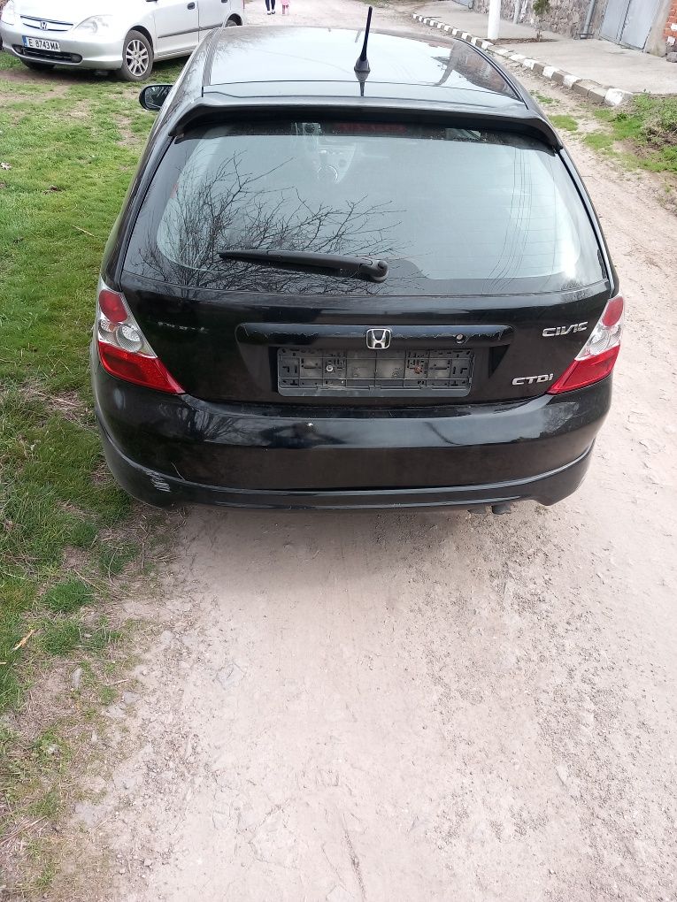 Honda Civic 2005г Фейс