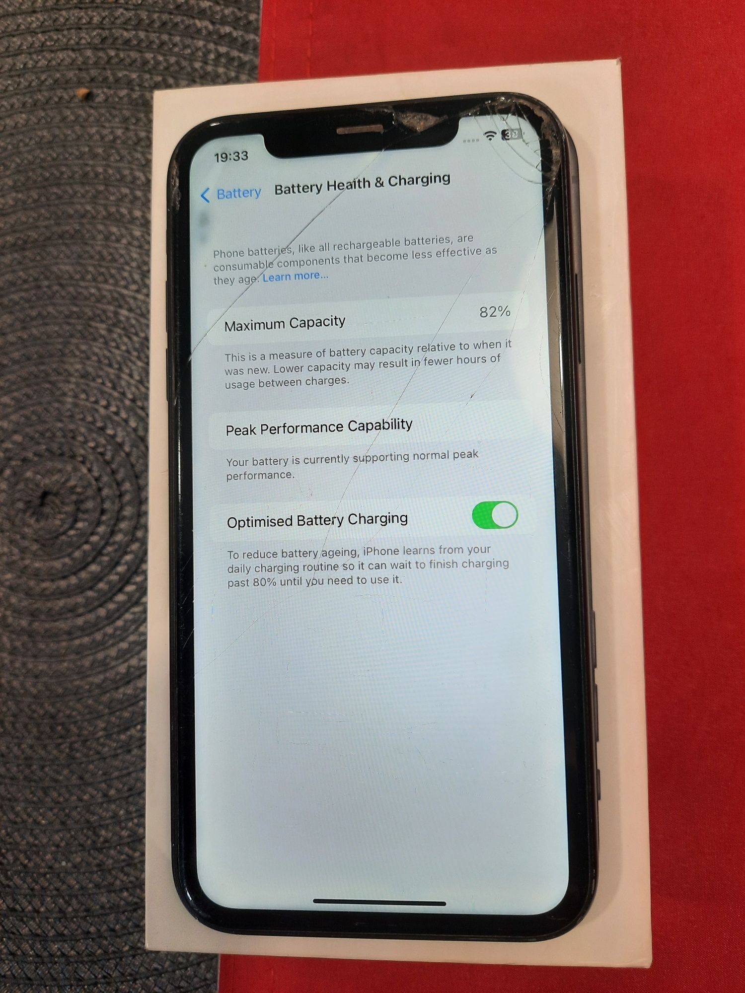 Iphone XR 64GB Black Retea Orange