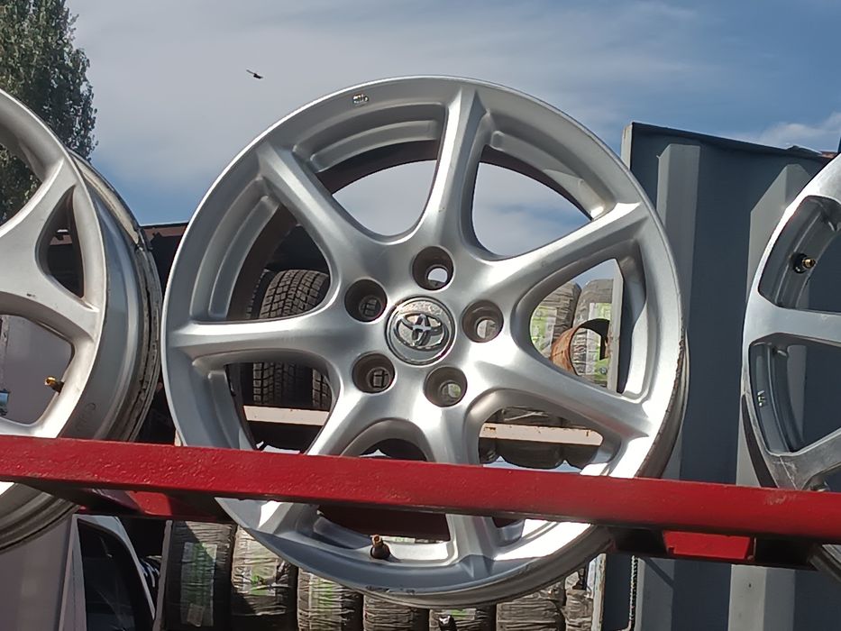 R-17. Оригинал TOYOTA  5/114,3