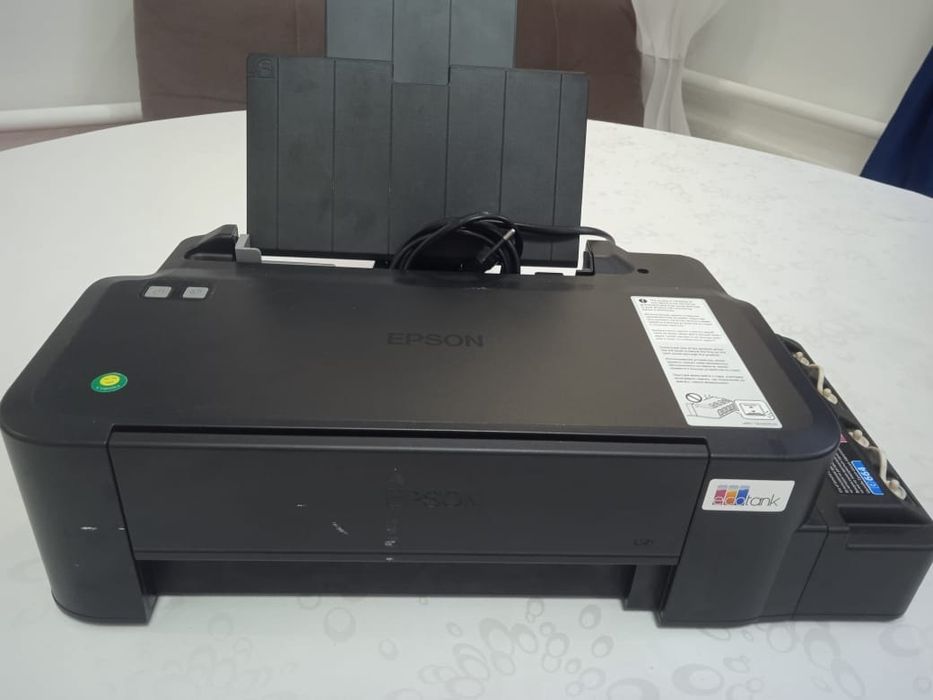 Продам цветной принтер EPSON L121
