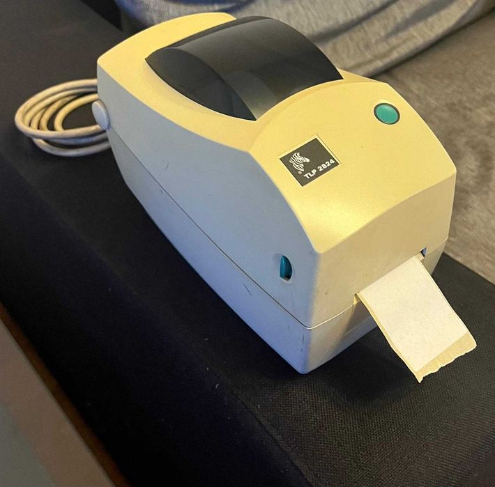 Imprimantă de etichete Zebra TLP2824 Plus –compactă, rapidă și fiabilă
