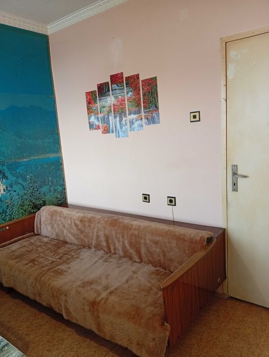 Давам под наем апартамент две стаи +бокс, обзаведен в добро състояние