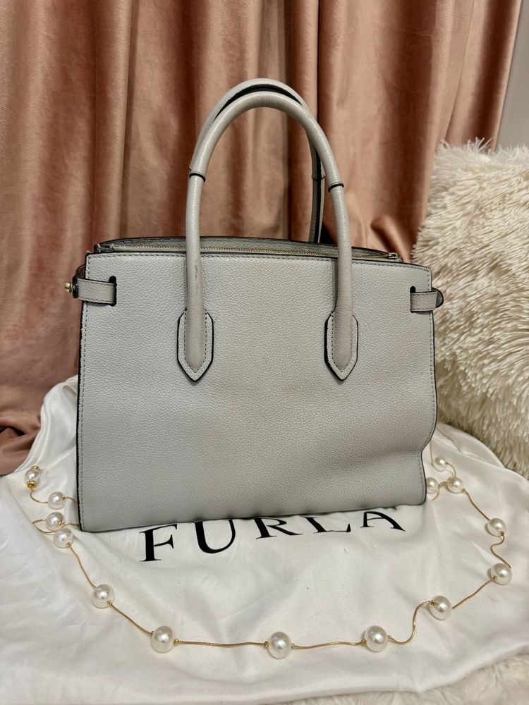 Geantă tote rigidă din piele Furla Pin originala