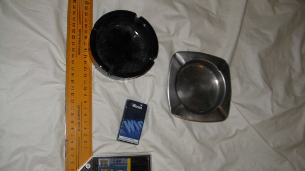 Vand scrumiere si bricheta Winston metalica antivant